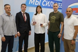 Архангелогородка Лада Еськина готовится к первенству Европы по боксу