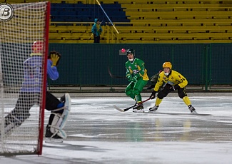 Игры чемпионата России по хоккею с мячом